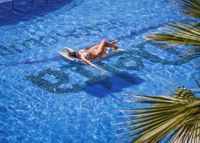 Курортный комплекс Delta By Marriott Bodrum 5*